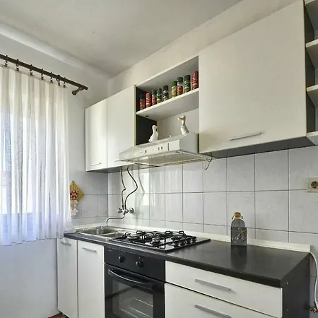 The Big Smile Apartman *